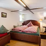 Schwarzwaldcasa * טודמוס
